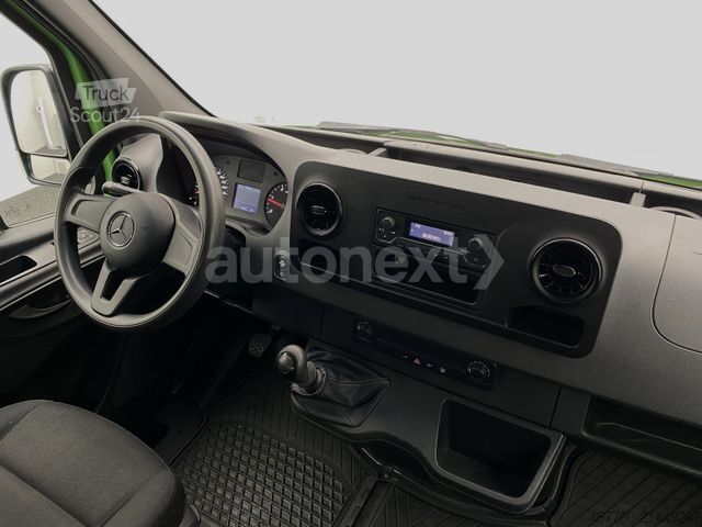 Fourgon pick-up MERCEDES-BENZ Sprinter 317 DoKa *Pritsche* AHK 3,5t+6-Sitze 03