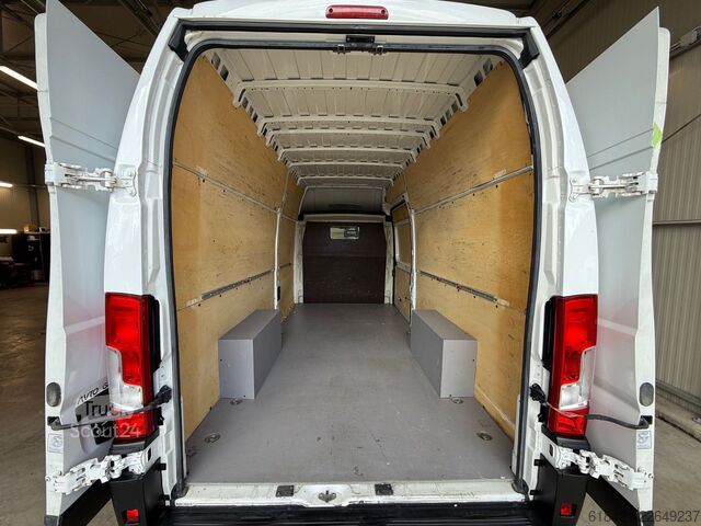 Hög tak skåpbil PEUGEOT Boxer Kasten Grossraum 435 L4H3 Pro BlueHDi 140