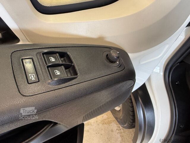 Hög tak skåpbil PEUGEOT Boxer Kasten Grossraum 435 L4H3 Pro BlueHDi 140