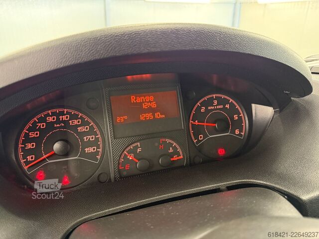 Hög tak skåpbil PEUGEOT Boxer Kasten Grossraum 435 L4H3 Pro BlueHDi 140