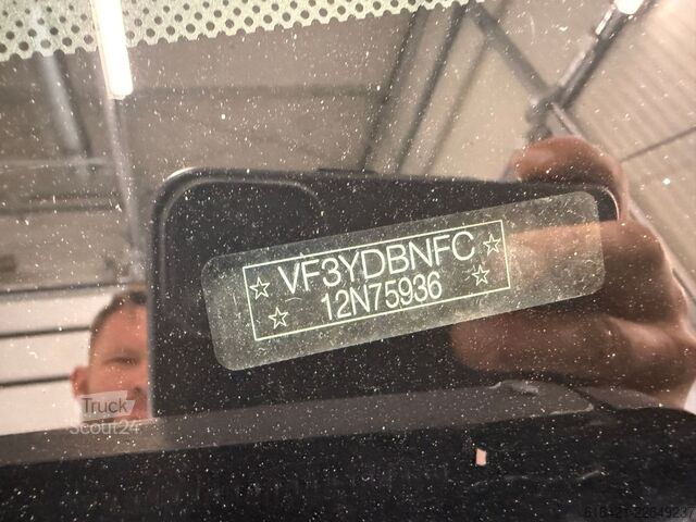 Hög tak skåpbil PEUGEOT Boxer Kasten Grossraum 435 L4H3 Pro BlueHDi 140