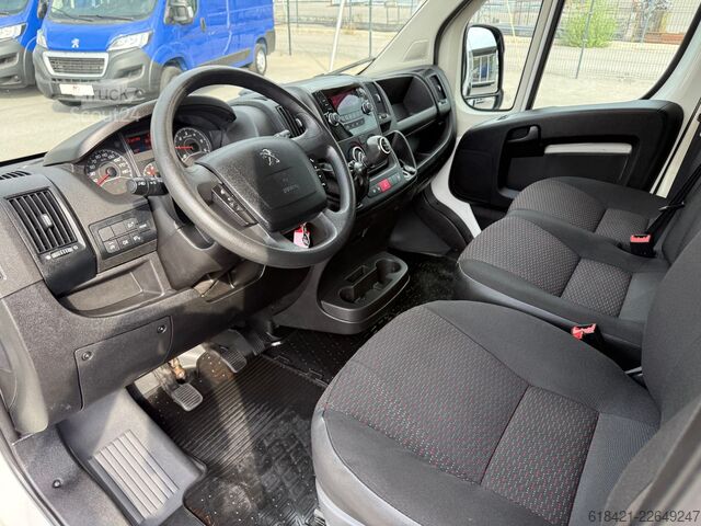Hög tak skåpbil PEUGEOT Boxer Kasten Grossraum 435 L4H3 Pro BlueHDi 140