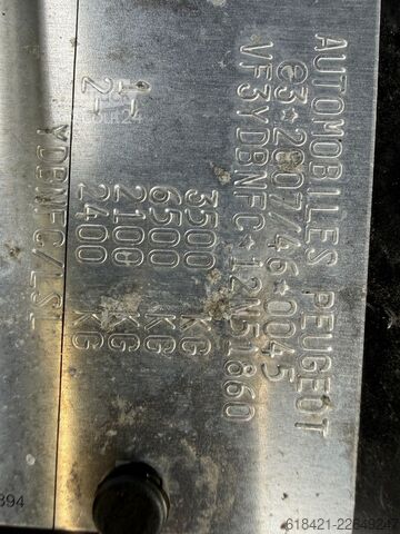 Hög tak skåpbil PEUGEOT Boxer Kasten Grossraum 435 L4H3 Pro BlueHDi 140