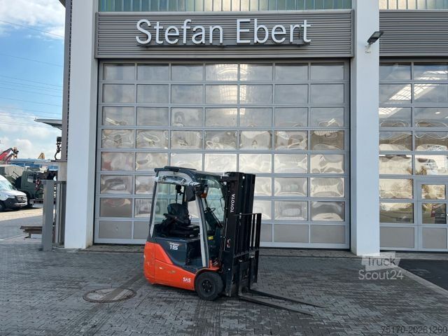 Frontstapler TOYOTA 8FBET15 / Triplex: 4.30m / nur 1.187h! / SS