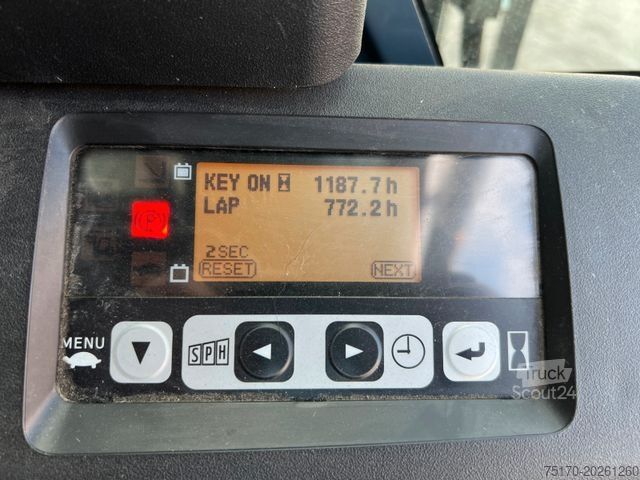 Frontstapler TOYOTA 8FBET15 / Triplex: 4.30m / nur 1.187h! / SS
