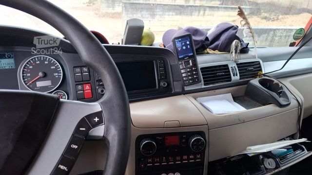 Háromirányú billenő teherautó MAN 26.460 Kipper 6x4