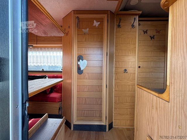 Capucine KARMANN Volkswagen LT31  / SERVO / 2,4TD / 6 ZYLINDER