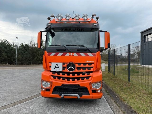 Autocisterna a vuoto MERCEDES-BENZ AROCS 2648 6x4 mit Müller Wasserrückgewinner
