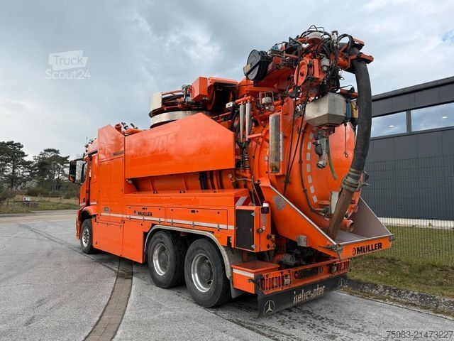 Autocisterna a vuoto MERCEDES-BENZ AROCS 2648 6x4 mit Müller Wasserrückgewinner