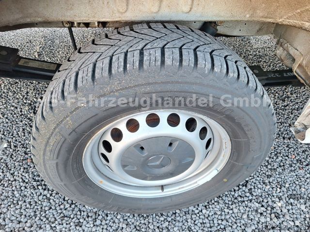 Bestelwagen MERCEDES-BENZ Sprinter III RWD 317 CDI*L3H2*AHK