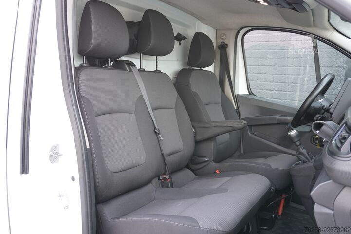 Ploščati dostavnik Renault Trafic 2.0 dCi 110PK EURO 6 - Airco - Navi - Cr...