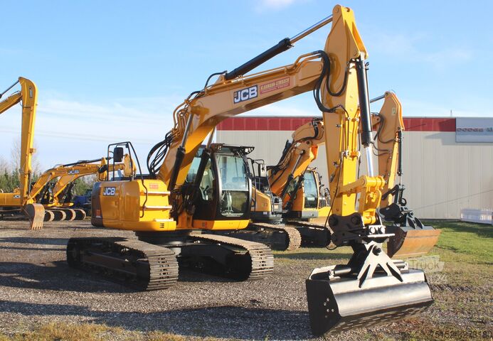 Korečkový bagr JCB JZ 235 LC