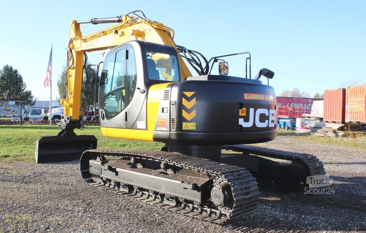 Korečkový bagr JCB JZ 235 LC
