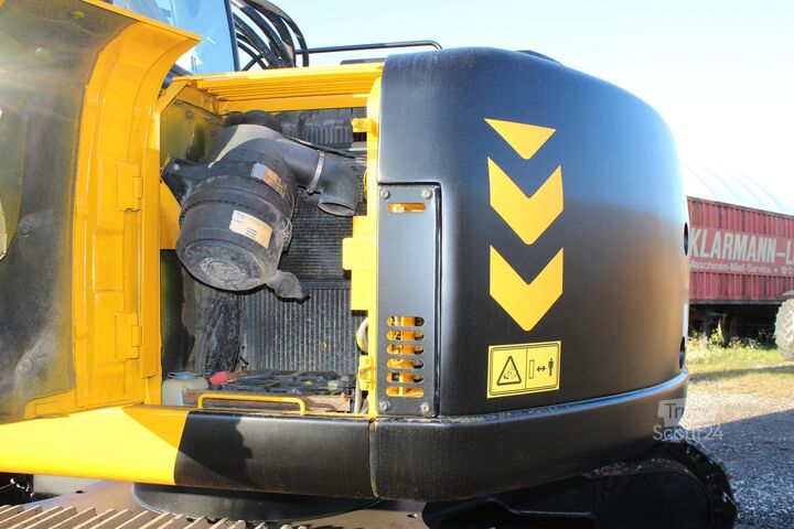 Korečkový bagr JCB JZ 235 LC