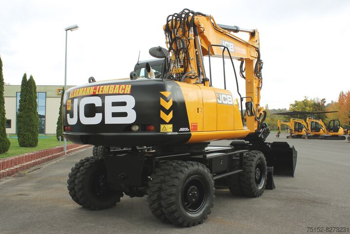 حفارة بعجلات JCB JS 200 W mit OilQuick