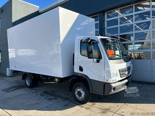 Resväska Mercedes-Benz Accelo 915 4x2 Closed Cargo Truck