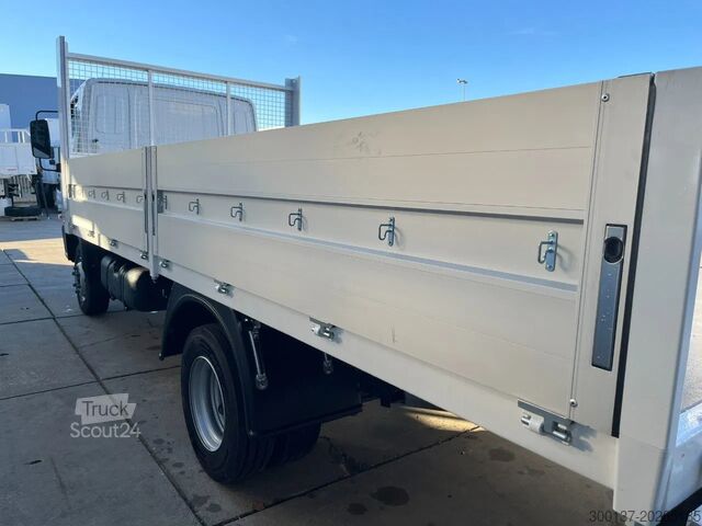 Platform trailer Mercedes-Benz Accelo 915 4x2 Flatbed with dropsides