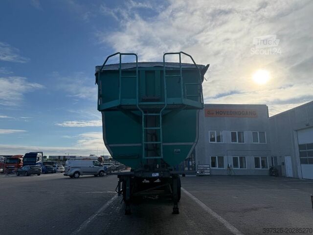 Benne Kel-Berg Tipper / Kipper / Tiptrailer