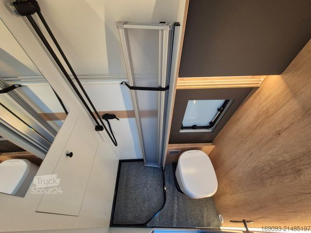 Полуинтегрированный автодом LA STRADA Nova EB*Vollluft*Klima*Lithium*LTE*Clesana*AHK