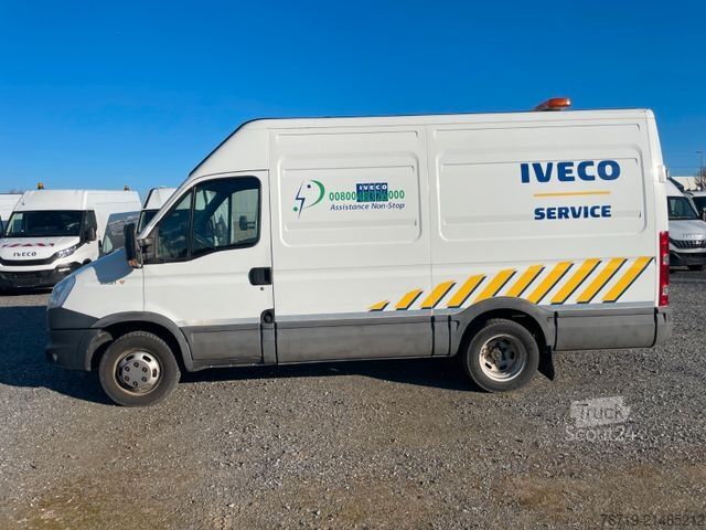 Vans ar augstu jumtu IVECO Daily 35C21 3,0 Hoch/Mittel,153Tkm,Klimaanlage
