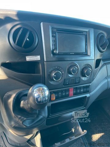 Vans ar augstu jumtu IVECO Daily 35C21 3,0 Hoch/Mittel,153Tkm,Klimaanlage