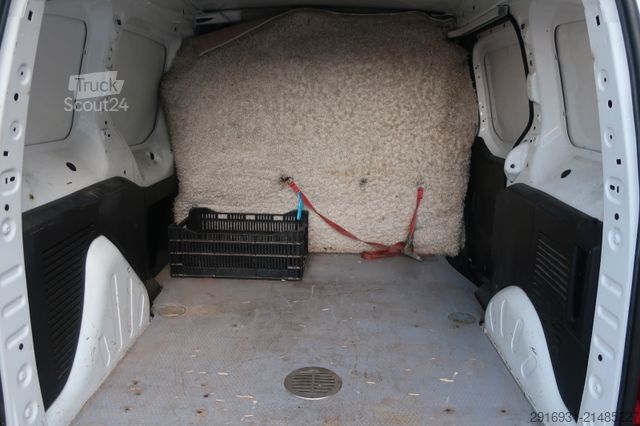 Kastenwagen PEUGEOT Nr.135 Partner L1 Klima / 5 Gang