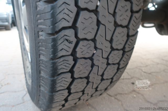 Pick-up furgon MERCEDES-BENZ Nr.276 Sprinter Pritsche DoKa 316 CDI 1.Hand