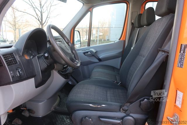 Pick-up furgon MERCEDES-BENZ Sprinter II Pritsche/DoKa 213 CDI/AHK/Nr. 74