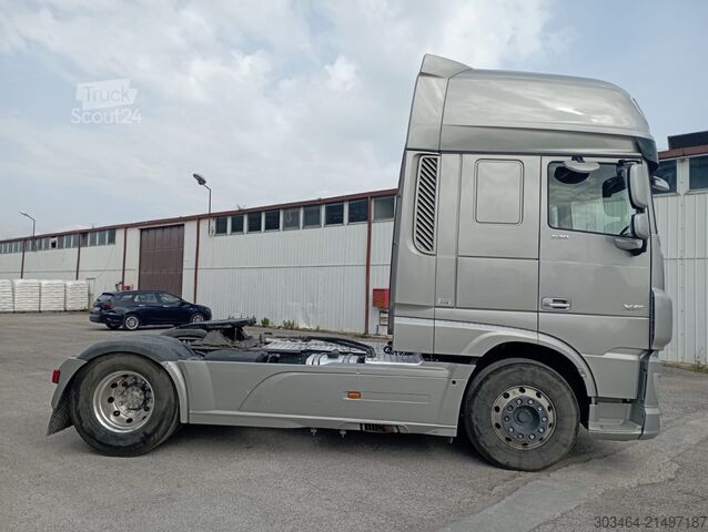 Standard tractor unit DAF XF 530 presa di forza- ADR-retarder+mx