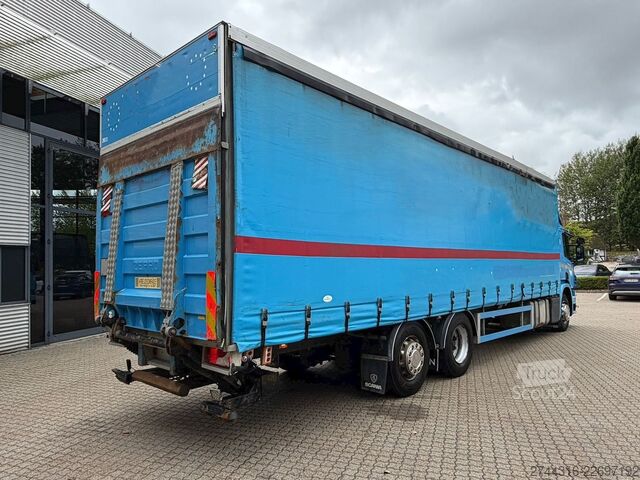 Tovornjak s ploščadjo SCANIA P280 6X2-4