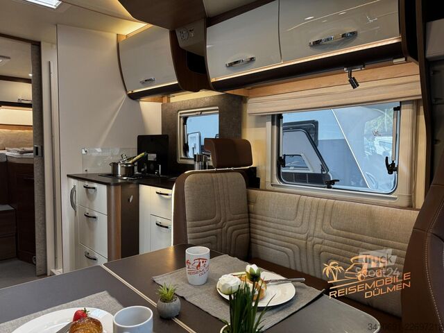 Camping-car semi-intégré BÜRSTNER Lyseo TD Harmony Line 727 G Harmony Line Paket