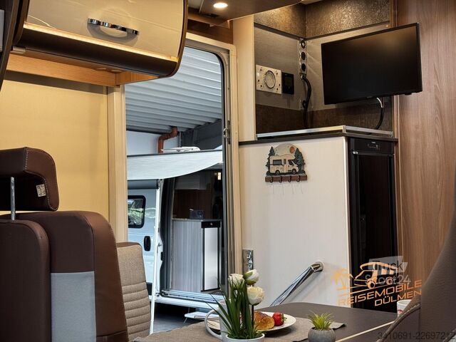 Camping-car semi-intégré BÜRSTNER Lyseo TD Harmony Line 727 G Harmony Line Paket