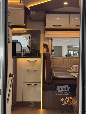 Camping-car semi-intégré BÜRSTNER Lyseo TD Harmony Line 727 G Harmony Line Paket
