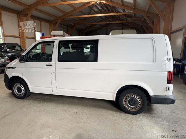 Panelová dodávka VW T6.1 2.0 TDI Kasten 6-Sitzer lang 1. Hand