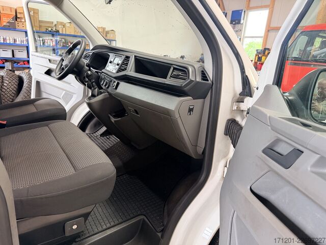 Panelová dodávka VW T6.1 2.0 TDI Kasten 6-Sitzer lang 1. Hand