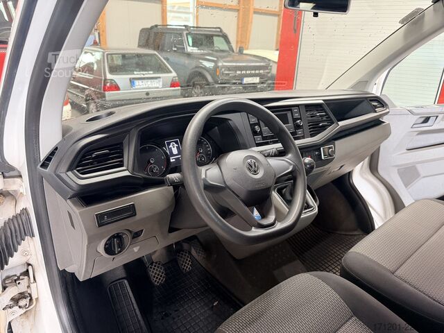 Panelová dodávka VW T6.1 2.0 TDI Kasten 6-Sitzer lang 1. Hand
