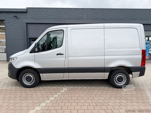 Ploščati dostavnik MERCEDES-BENZ Sprinter 317 CDI Kasten 3,5t L1H1 RWD Automatik