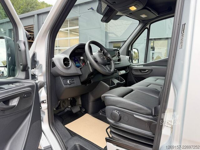 Ploščati dostavnik MERCEDES-BENZ Sprinter 317 CDI Kasten 3,5t L1H1 RWD Automatik