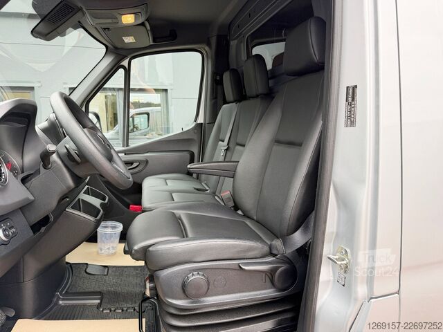 Ploščati dostavnik MERCEDES-BENZ Sprinter 317 CDI Kasten 3,5t L1H1 RWD Automatik