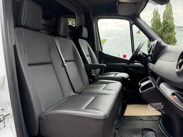 Ploščati dostavnik MERCEDES-BENZ Sprinter 317 CDI Kasten 3,5t L1H1 RWD Automatik