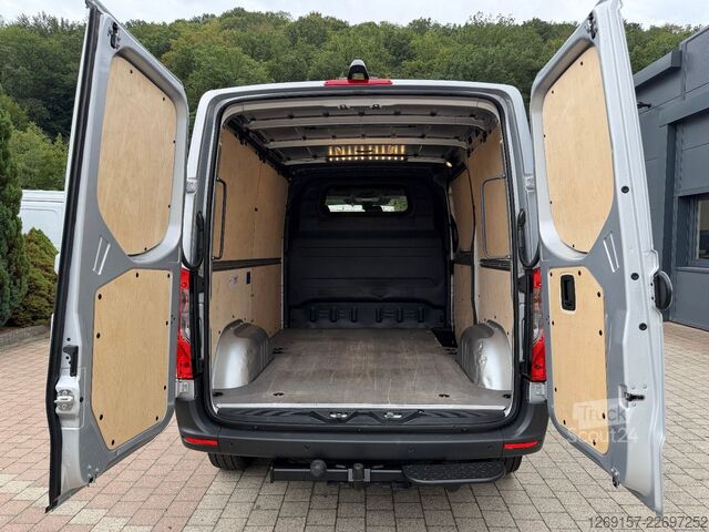 Ploščati dostavnik MERCEDES-BENZ Sprinter 317 CDI Kasten 3,5t L1H1 RWD Automatik