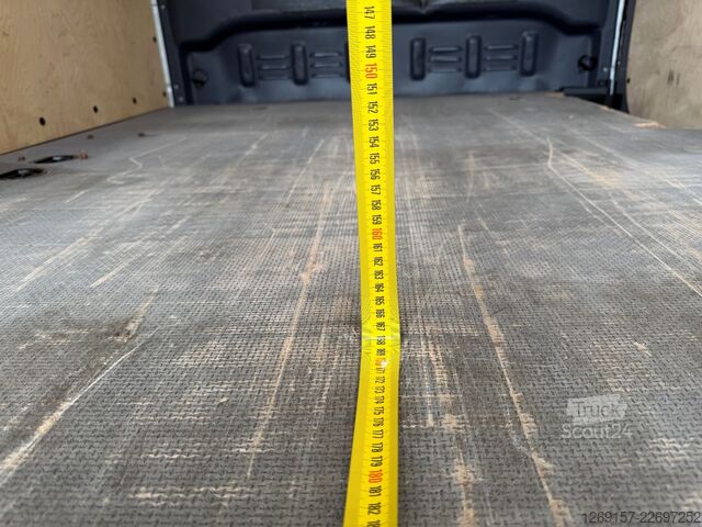 Ploščati dostavnik MERCEDES-BENZ Sprinter 317 CDI Kasten 3,5t L1H1 RWD Automatik