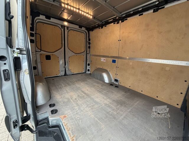 Ploščati dostavnik MERCEDES-BENZ Sprinter 317 CDI Kasten 3,5t L1H1 RWD Automatik