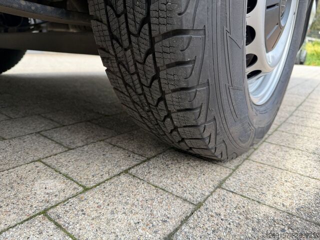 Ploščati dostavnik VW Crafter Kasten 35 L2H1 *AHK3t* Navi Kamera