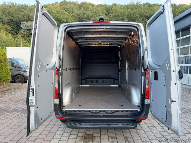 Ploščati dostavnik MERCEDES-BENZ Sprinter Kasten 314 CDI L2H1 Kamera 1.Hand
