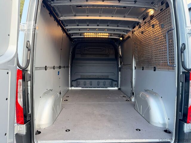 Ploščati dostavnik MERCEDES-BENZ Sprinter Kasten 314 CDI L2H1 Kamera 1.Hand