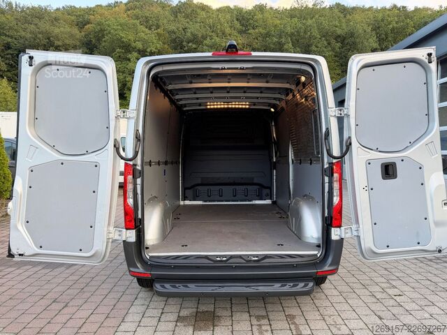 Ploščati dostavnik MERCEDES-BENZ Sprinter Kasten 314 CDI L2H1 Kamera 1.Hand