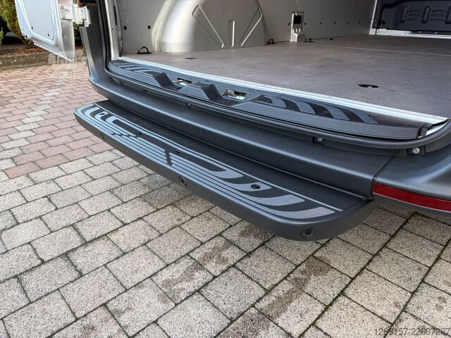 Ploščati dostavnik MERCEDES-BENZ Sprinter Kasten 314 CDI L2H1 Kamera 1.Hand