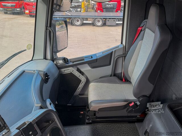 Carroattrezzi RENAULT T 380 Abschleppwagen 8,00 m HIAB 111 B-2 + FUNK
