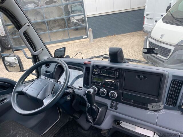 Фургон-будка FUSO Canter 7C15 Koffer mit Ladebordwand